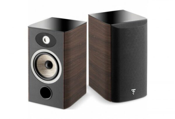 Focal Aria 906 walnut